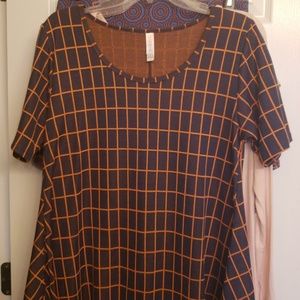 Perfect Tee Lula roe Navy Orange Auburn colors